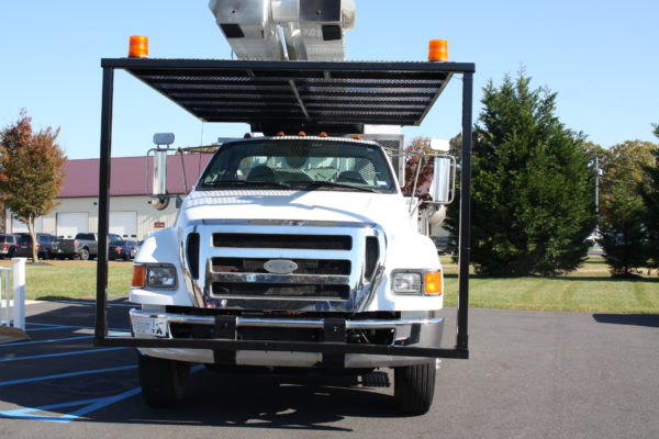 IMG 8628 600x400 - 2010 FORD F750 55FT BUCKET TRUCK