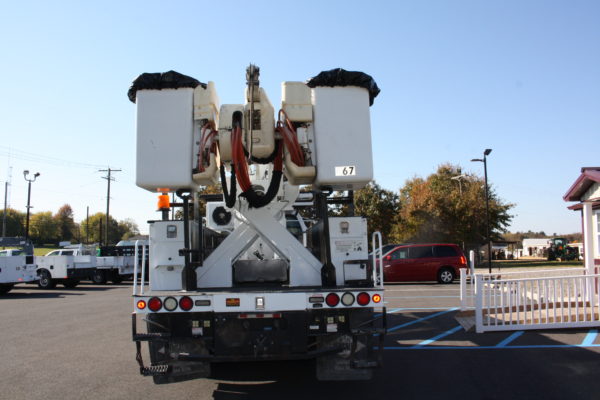 IMG 8631 600x400 - 2010 FORD F750 55FT BUCKET TRUCK