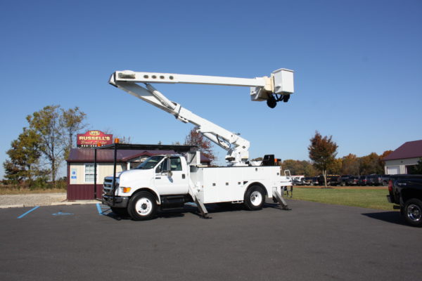 IMG 8666 600x400 - 2010 FORD F750 55FT BUCKET TRUCK