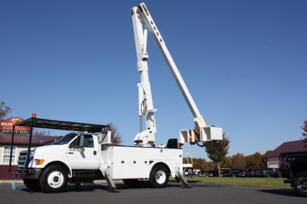 IMG 8672 600x400 - 2010 FORD F750 55FT BUCKET TRUCK