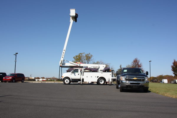 IMG 8679 600x400 - 2010 FORD F750 55FT BUCKET TRUCK