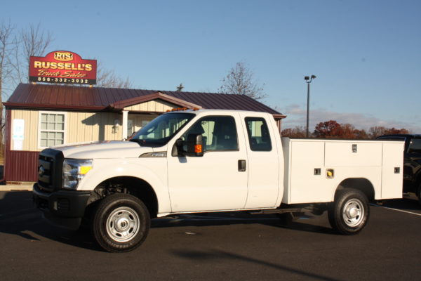 IMG 8792 600x400 - 2016 FORD F350 UTILITY TRUCK