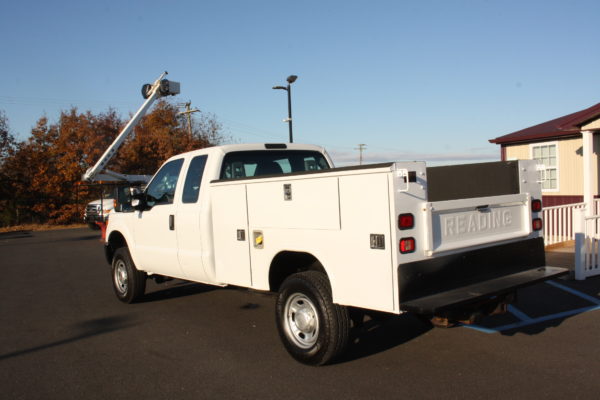 IMG 8797 600x400 - 2016 FORD F350 UTILITY TRUCK