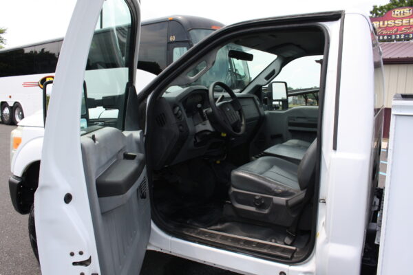 IMG 0282 1 600x400 - 2011 FORD F250 4X4 OPEN UTILITY