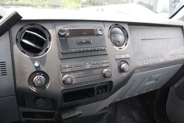 IMG 0286 1 600x400 - 2011 FORD F250 4X4 OPEN UTILITY