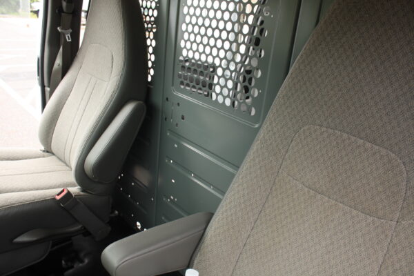 2015 CHEVROLET EXPRESS 3500 CARGO VAN WITH ACCESS PACKAGE - Image 21