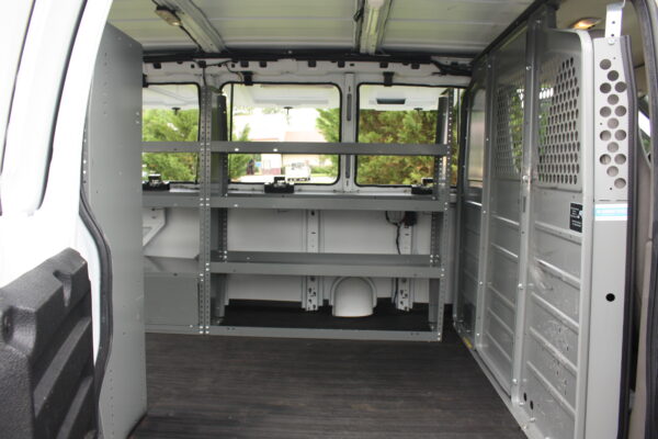 2015 CHEVROLET EXPRESS 3500 CARGO VAN WITH ACCESS PACKAGE - Image 37