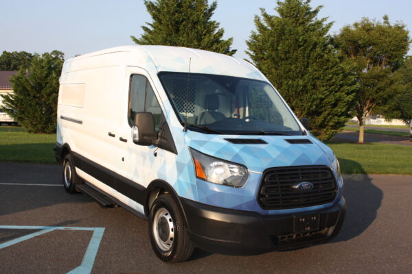 2019 FORD TRANSIT T-250 MOBILE LUBE VAN - Image 2