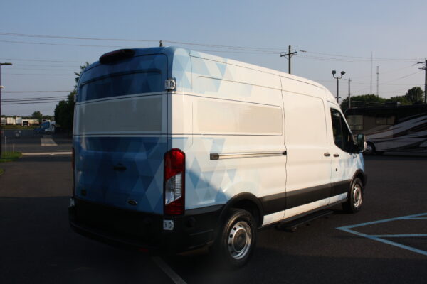 2019 FORD TRANSIT T-250 MOBILE LUBE VAN - Image 4