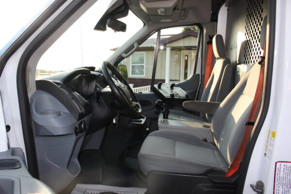 2019 FORD TRANSIT T-250 MOBILE LUBE VAN - Image 9