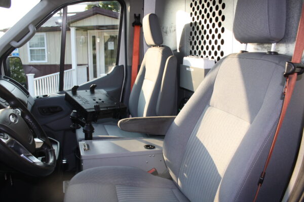 2019 FORD TRANSIT T-250 MOBILE LUBE VAN - Image 11