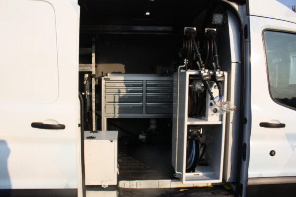 2019 FORD TRANSIT T-250 MOBILE LUBE VAN - Image 18