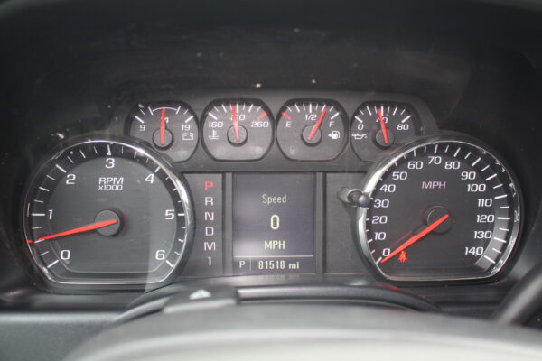 2015 CHEVROLET 3500HD OPEN UTILITY - Image 12