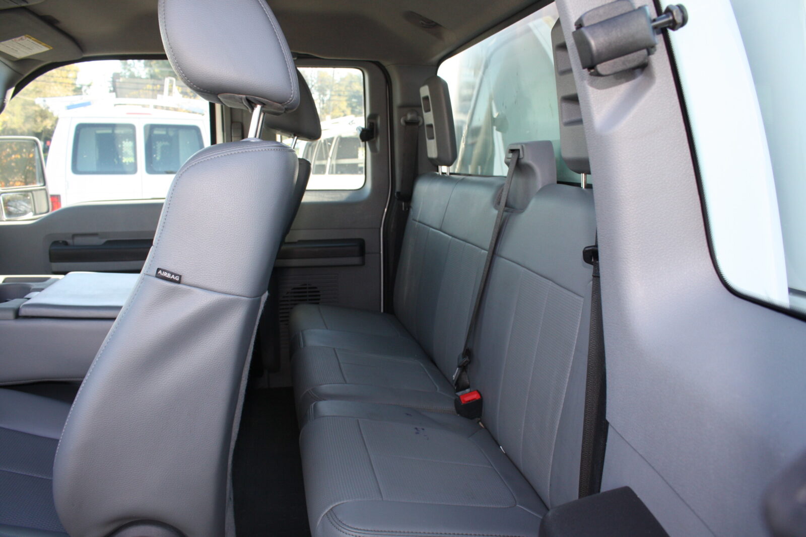 IMG_0953 2015 FORD F250 SUPER DUTY PICKUP - Image 13