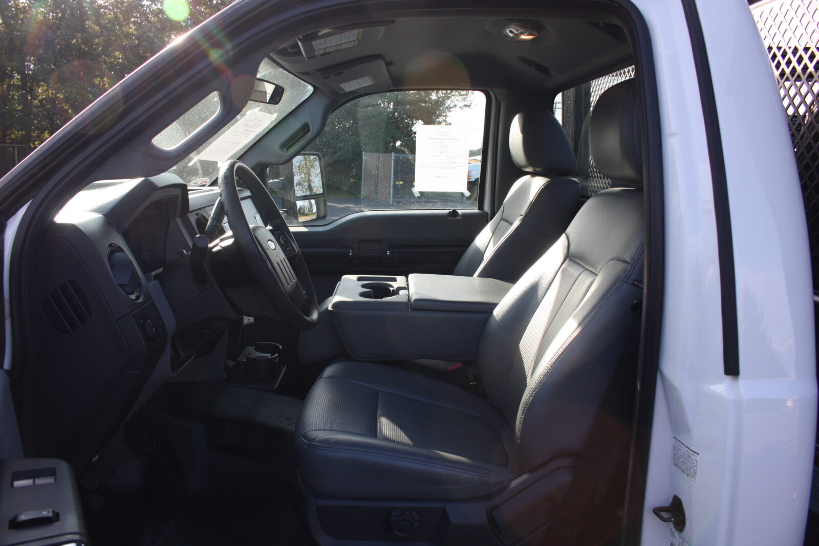 IMG_1125 2016 FORD F350 12FT STAKE BODY TRUCK - Image 11