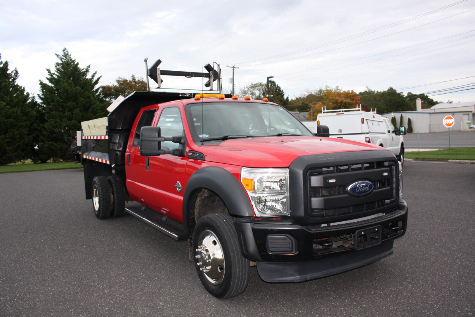 IMG_1145 2013 FORD F550 CREW CAB DUMP TRUCK - Image 3