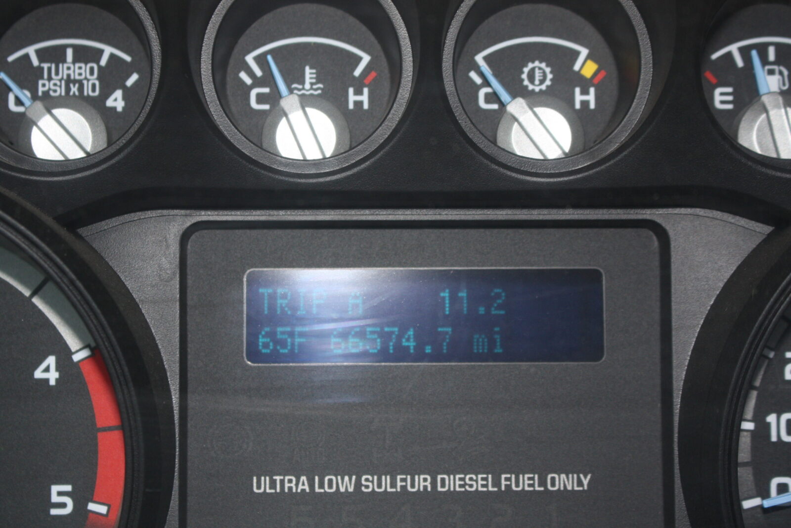 IMG_1156 2013 FORD F550 CREW CAB DUMP TRUCK - Image 14