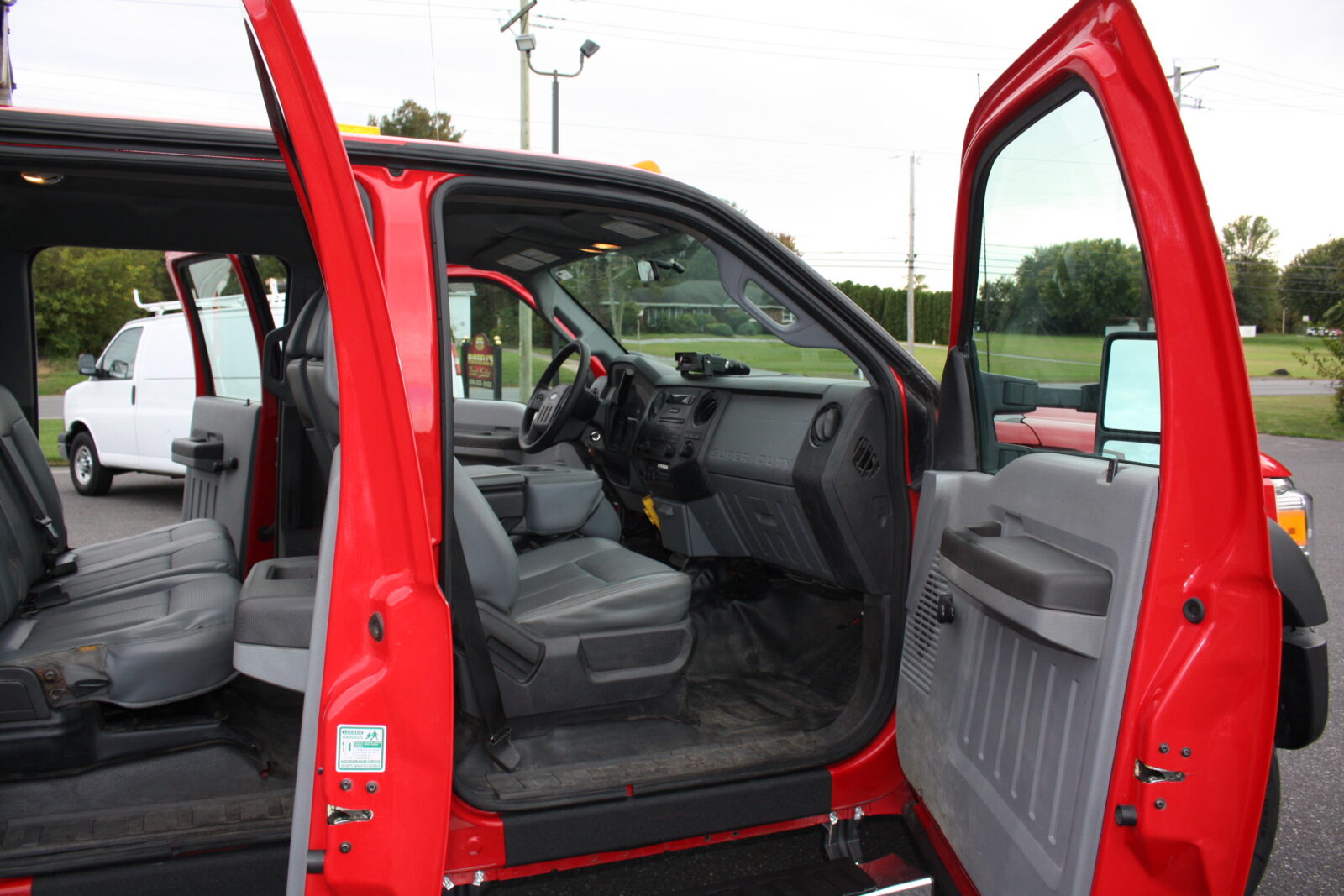 IMG_1160 2013 FORD F550 CREW CAB DUMP TRUCK - Image 18