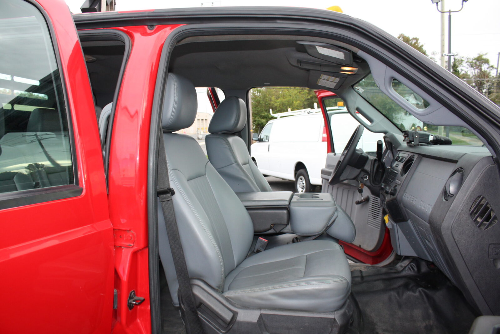 IMG_1163 2013 FORD F550 CREW CAB DUMP TRUCK - Image 21