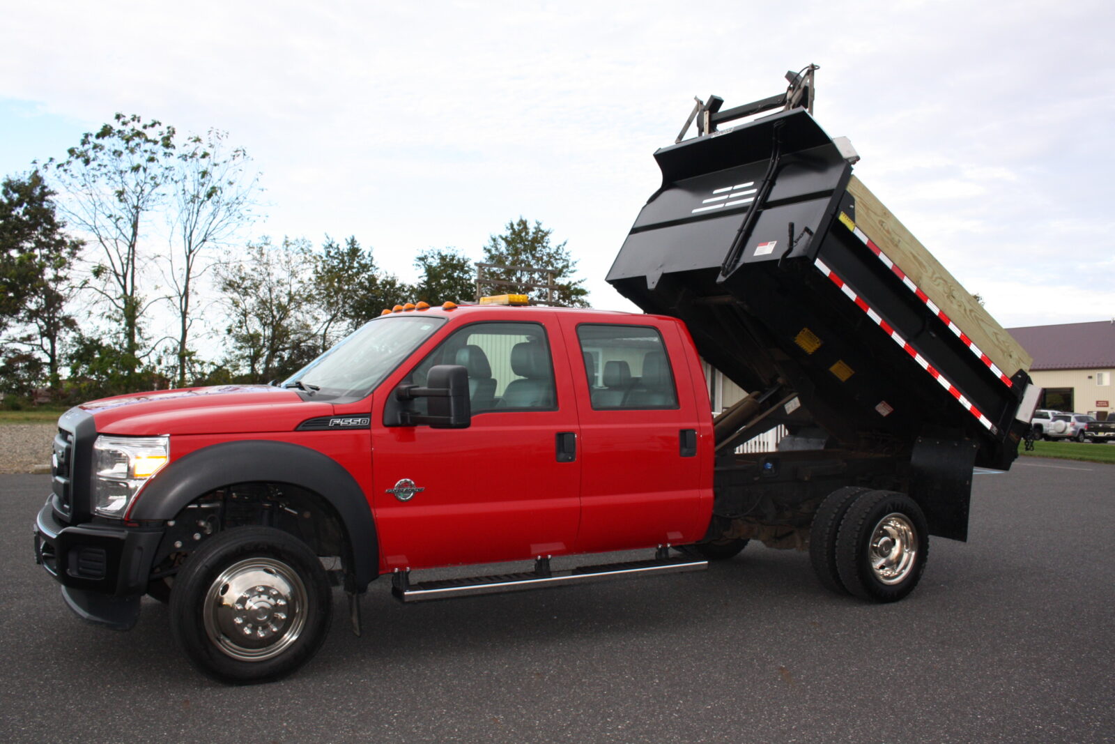 IMG_1174 2013 FORD F550 CREW CAB DUMP TRUCK - Image 32