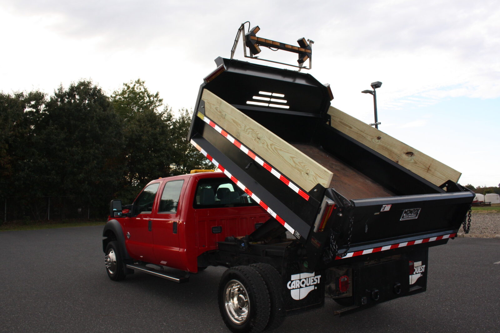 IMG_1179 2013 FORD F550 CREW CAB DUMP TRUCK - Image 36
